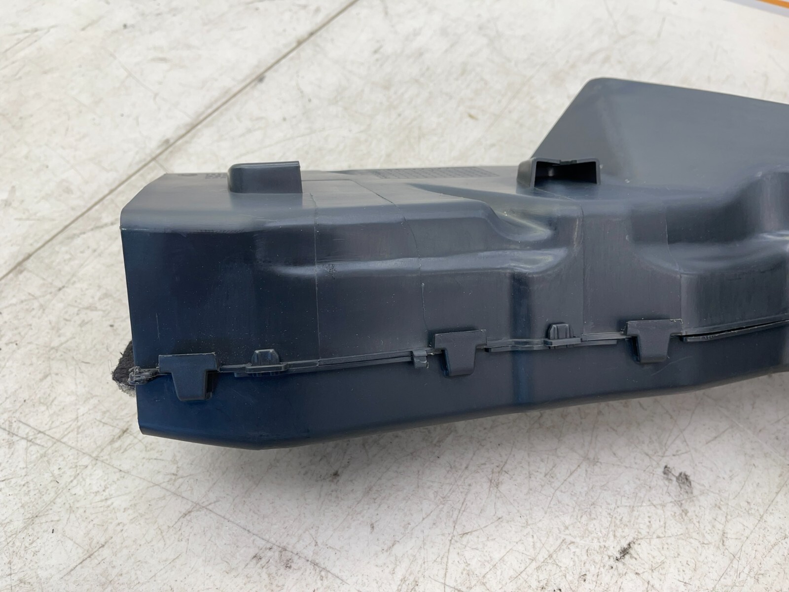 BMW i8 2014-2020 LEFT Air vent