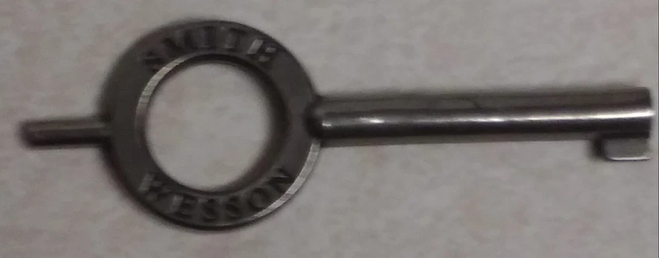 100 SMITH & WESSON HANDCUFF KEYS 适用于 S&W 型号 100、103、110、300、1800、1900 — 第 3/3 张图片
