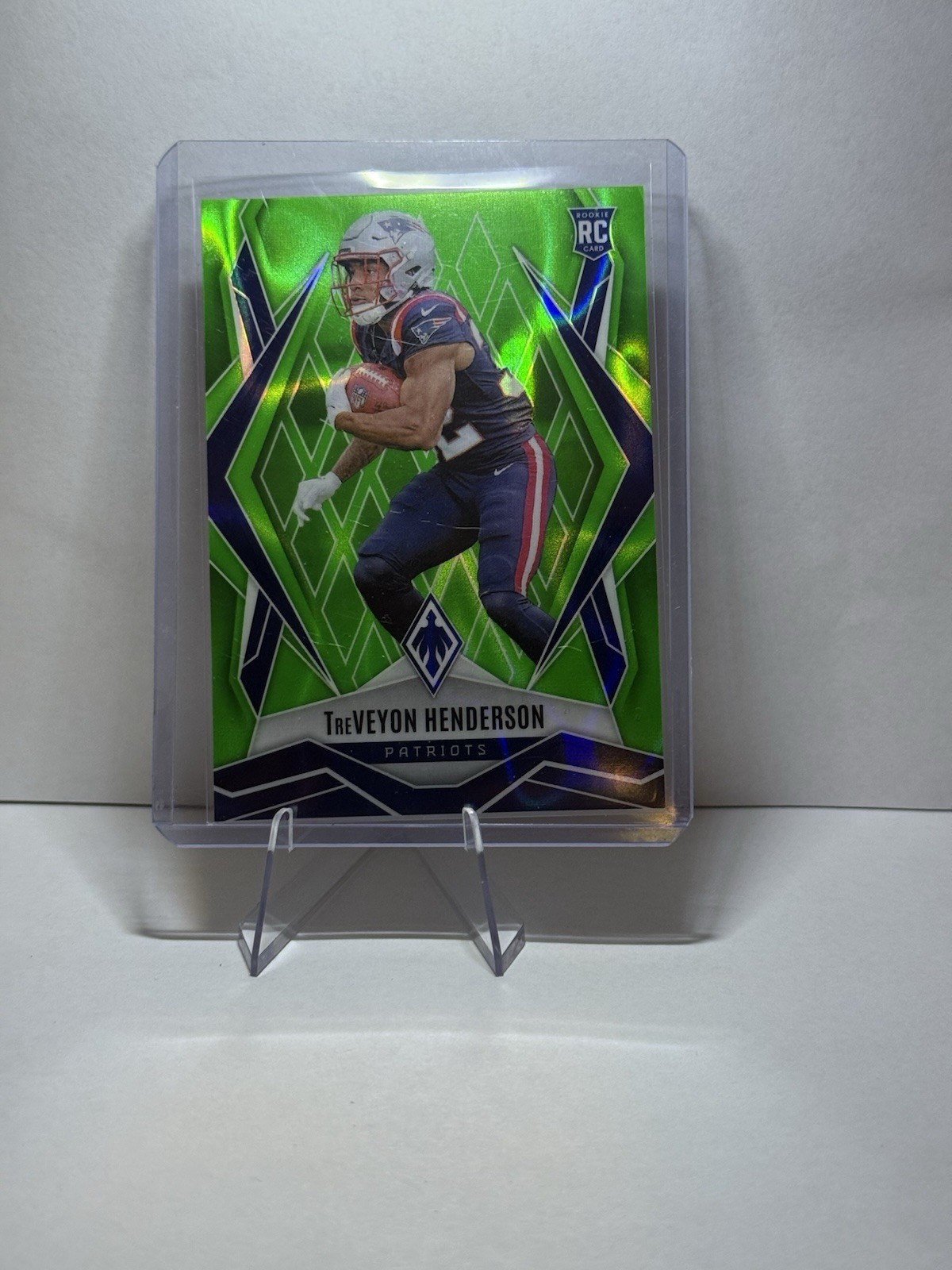 2025 Panini Phoenix - TreVeyon Henderson RC #187 Lime Green Lava /225