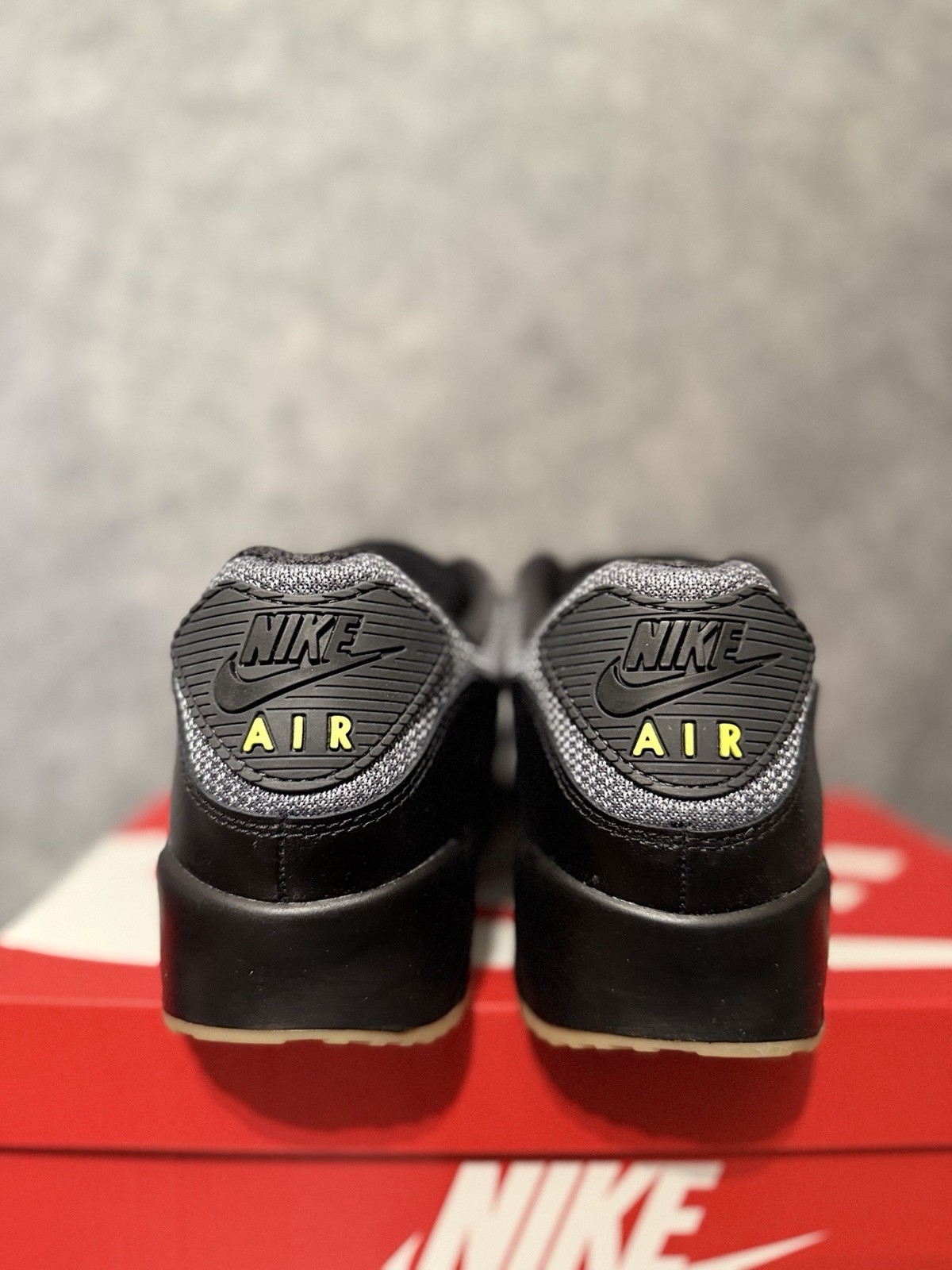 New NIKE Air Max 90 Classic Retro Men's Athletic Sneakers gray black Size 12 thumbnail 3