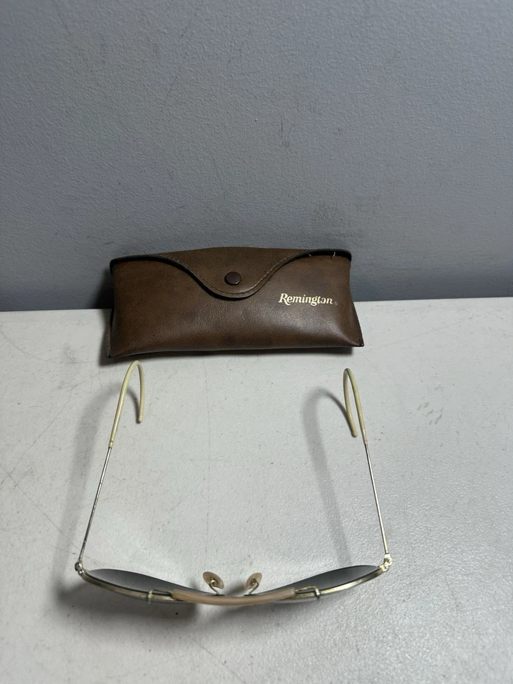 Óculos de Tiro Aviador Vintage Remington com Orelha Laço e Estojo Original - Imagem 3 de 4
