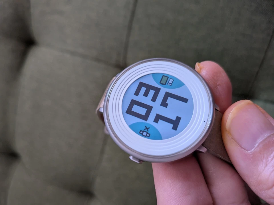 Pebble Time Round - Smart Watch Stainless Steel Body 14mm Leather Band - Imagen 2 de 3