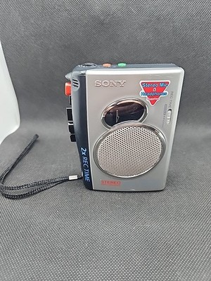 Sony TCS-30D Stereo Recording Walkman Internal Mic/Speaker 2x Speed WORKING!