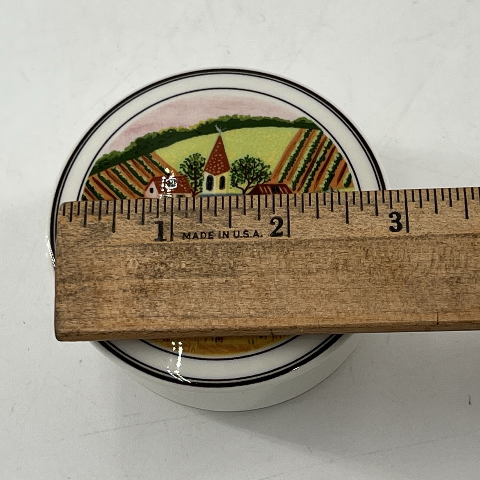 Villeroy & Boch Naif  Luxembourg Porcelain Trinket Box LaPlau Country Scene 3x2