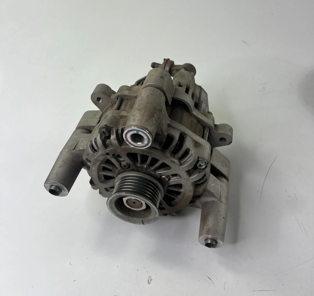 2020 Polaris Ranger XP 1000 OEM Engine Alternator Assembly 4017099 12 volt