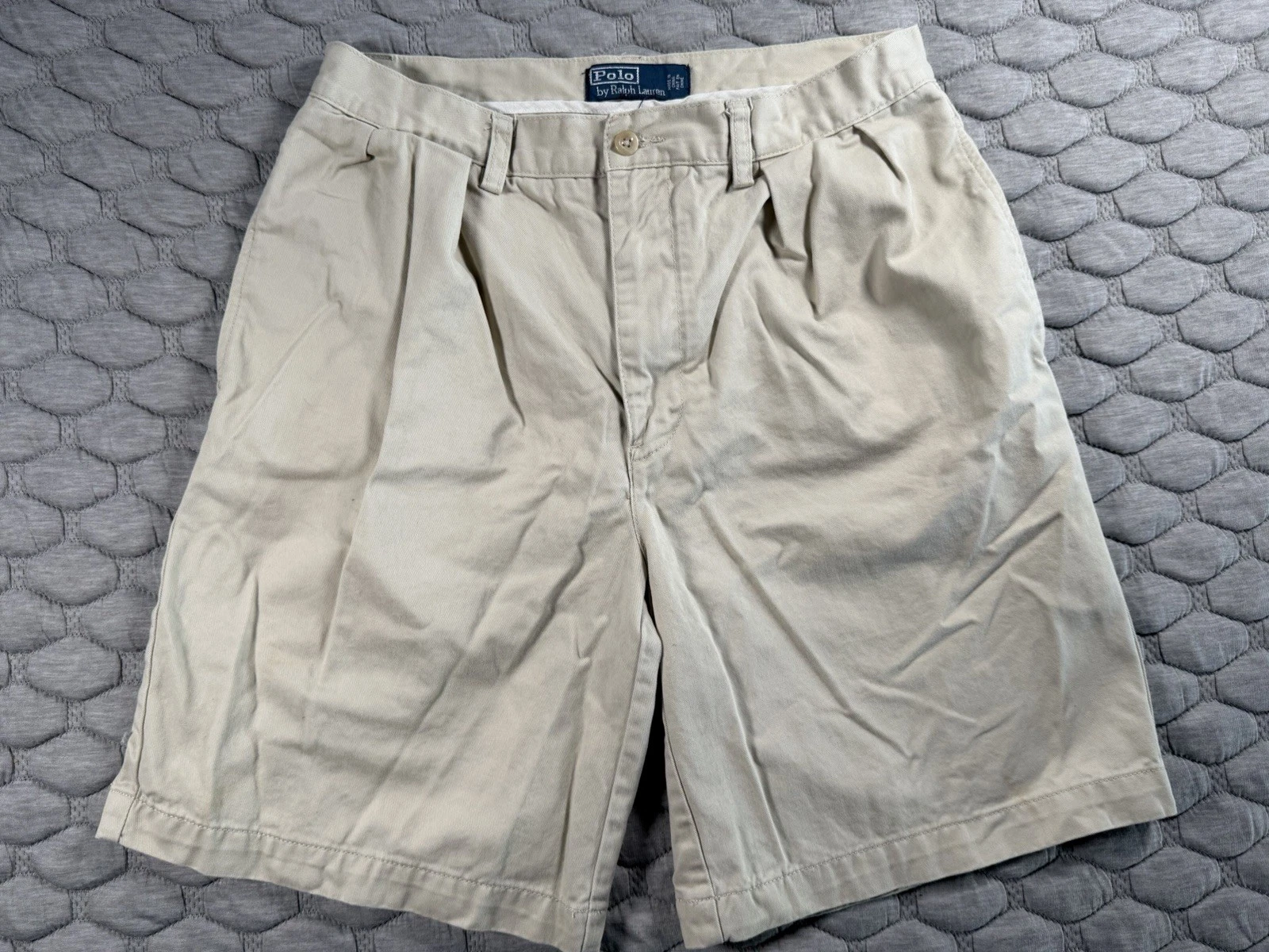 Vintage Polo Ralph Lauren Pleated Chino Shorts Khaki Beige Size 32 Preppy Golf
Opens in a new window