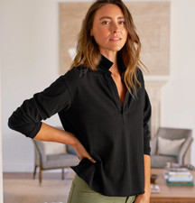 Frank Eileen Patrick Popover Henley Heritage Jersey Shirt size Medium Black