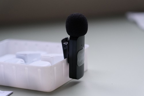 Dual Wireless Microphones / For Android / (USB-C) / BOYA BY-V20 - Photo 3/3