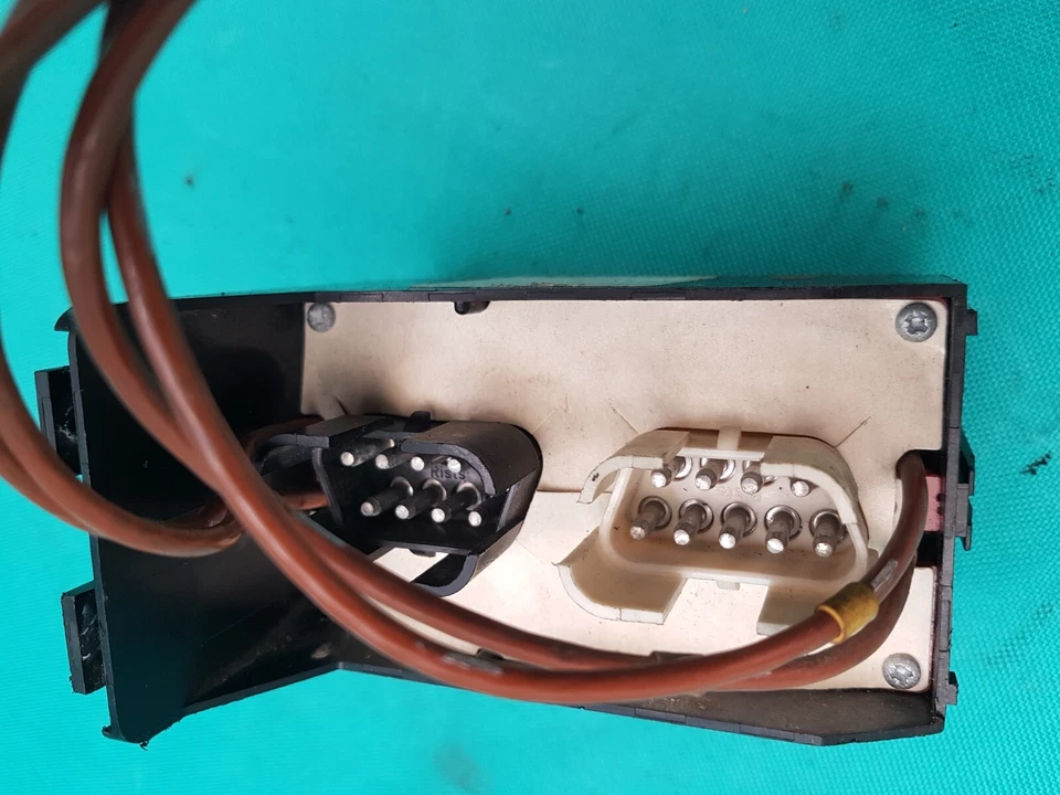 Jaguar XJ40 XJ81 XJ XJ6 XJ12 Boîte à Fusibles Armoire DBC3983 - Photo 4/4