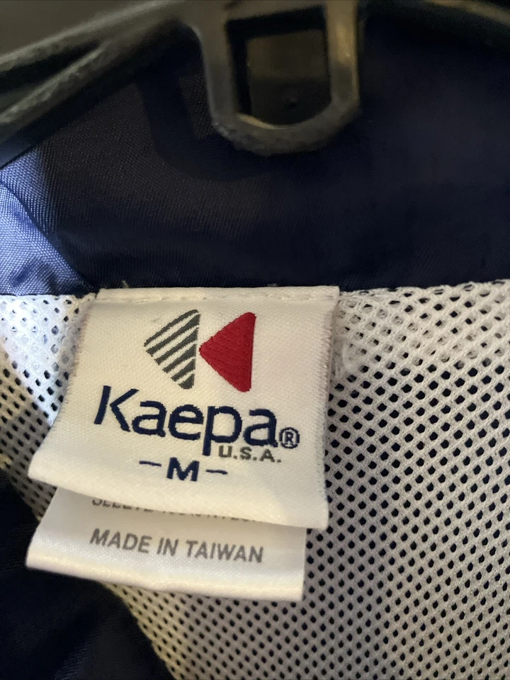 “Chaqueta cortavientos Kaepa vintage años 90 blanca y negra talla grande retro atlética” Foto 3 de 4