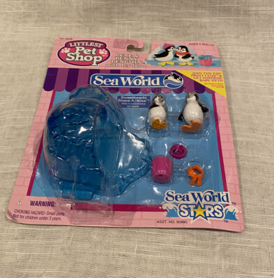 Vintage NEW Littlest Pet Shop Pete & Penny Penguin Icy Igloo Sea