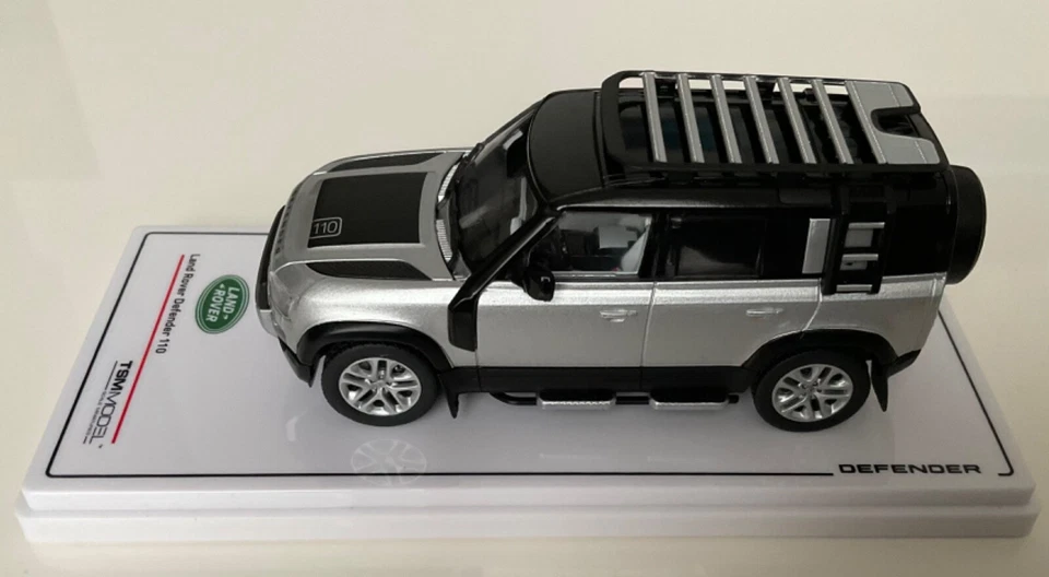 Land Rover New Defender 110 Explorer Pro 2020 1/43 Truescale - Immagine 4 di 4