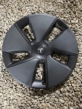 Tesla 3   2020 - 2024  AERO REFRESH  Hubcap Wheelcover   1044271-00-A