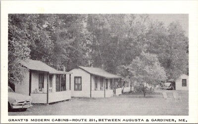 Grant's Modern Cabins Rt 201 Between August * Gardiner ME Vintage Postcard N40