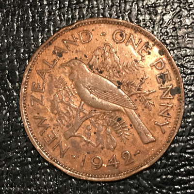 XF/AU DETAILS 1942 NEW ZEALAND ONE PENNY COIN-TUI BIRD-MAR143