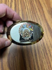 VINTAGE NATIVE AMERICAN INDIAN CHIEF IN HEAD DRESS FEATHERS BELT BUCKLE