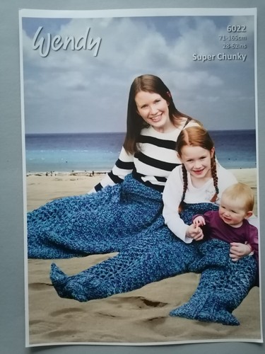 MERMAID TAILS in 3 sizes (Baby/Child/Adult), 14ply - WENDY Knitting Pattern 6022 - 第 1/3 張圖片