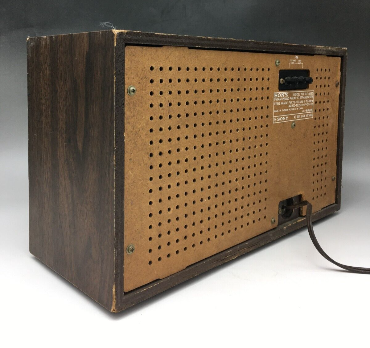 SONY Radio AM FM ICF-9250 Walking Tested Vintage Showa Retro From