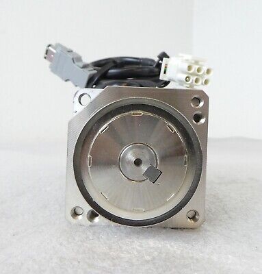 Yaskawa Electric SGMAH-02A1A4C AC Servo Motor Reseller Lot Yaskawa Electric SGMAH-02A1A4C AC Servo Motor Reseller Lot