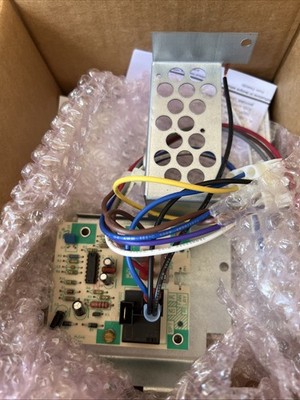 CARRIER 322848-751 Fan Control Board