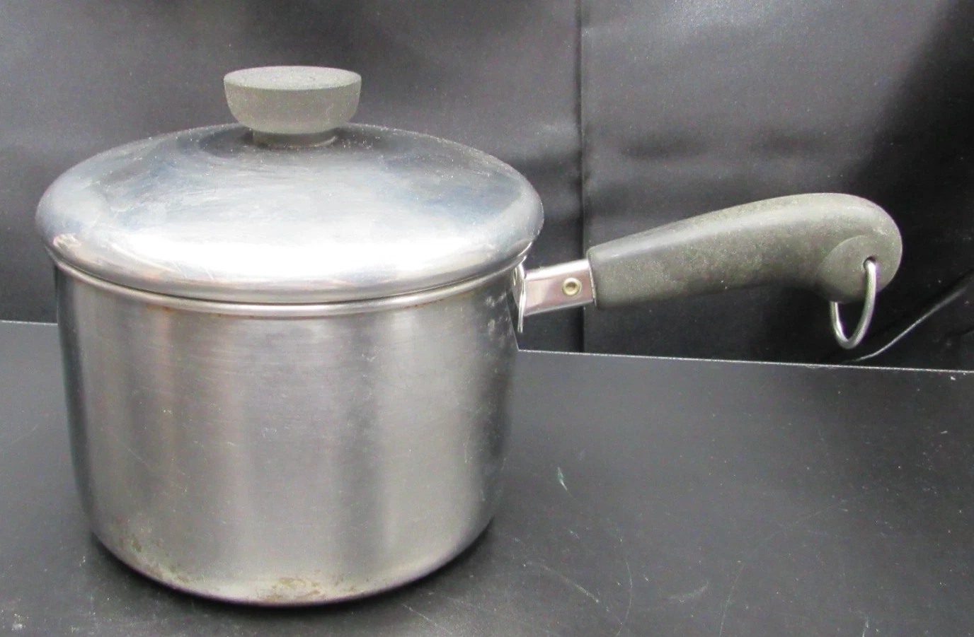 REVERE WARE 2 QT Sauce Pan With Lid Stainless Bottom CLINTON, IL USA