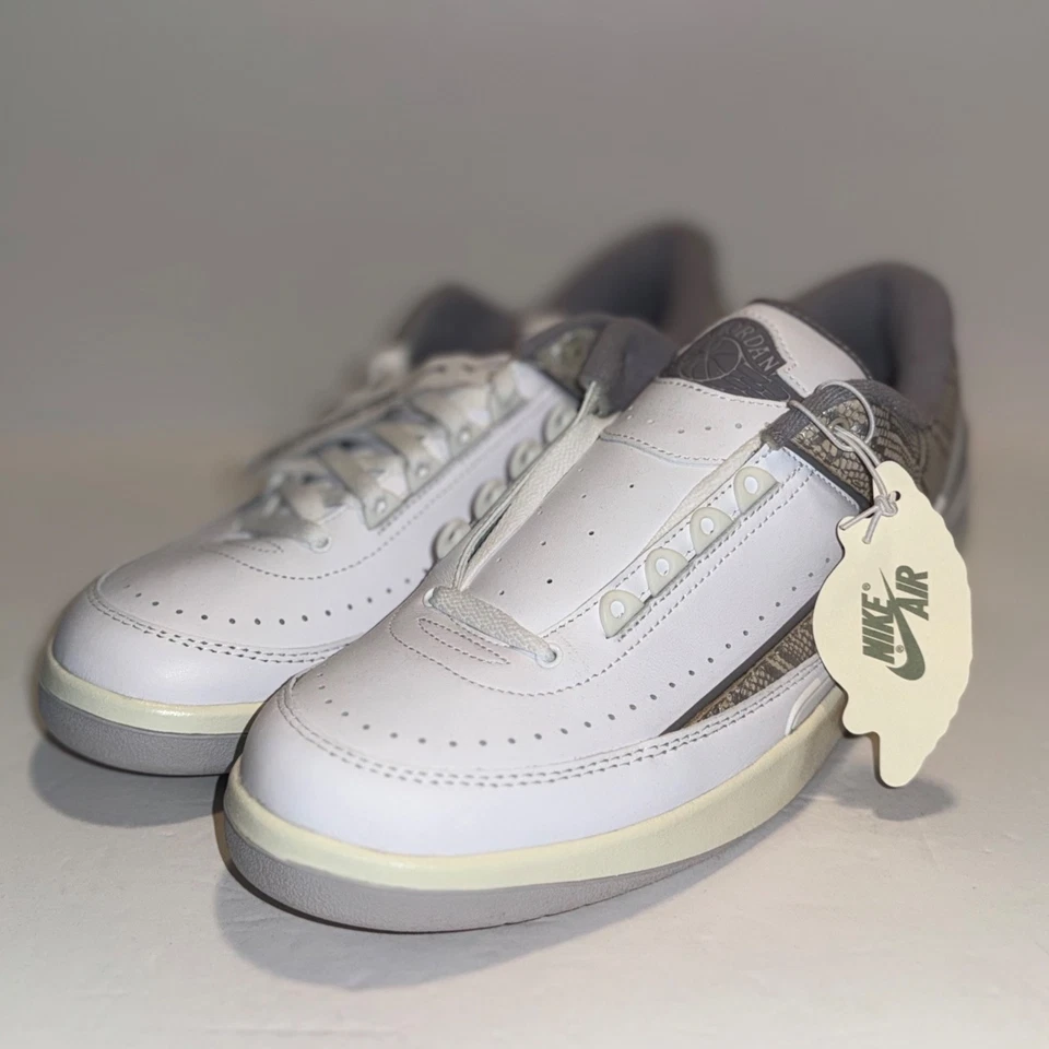 Talla 12 - Air Jordan Retro 2 Bajo DV9956-100 Foto 4 de 4