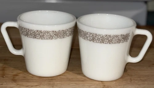   Pyrex Woodland Brown D-Handle Vintage Milk Glass Coffee Mugs Lot Of Two  