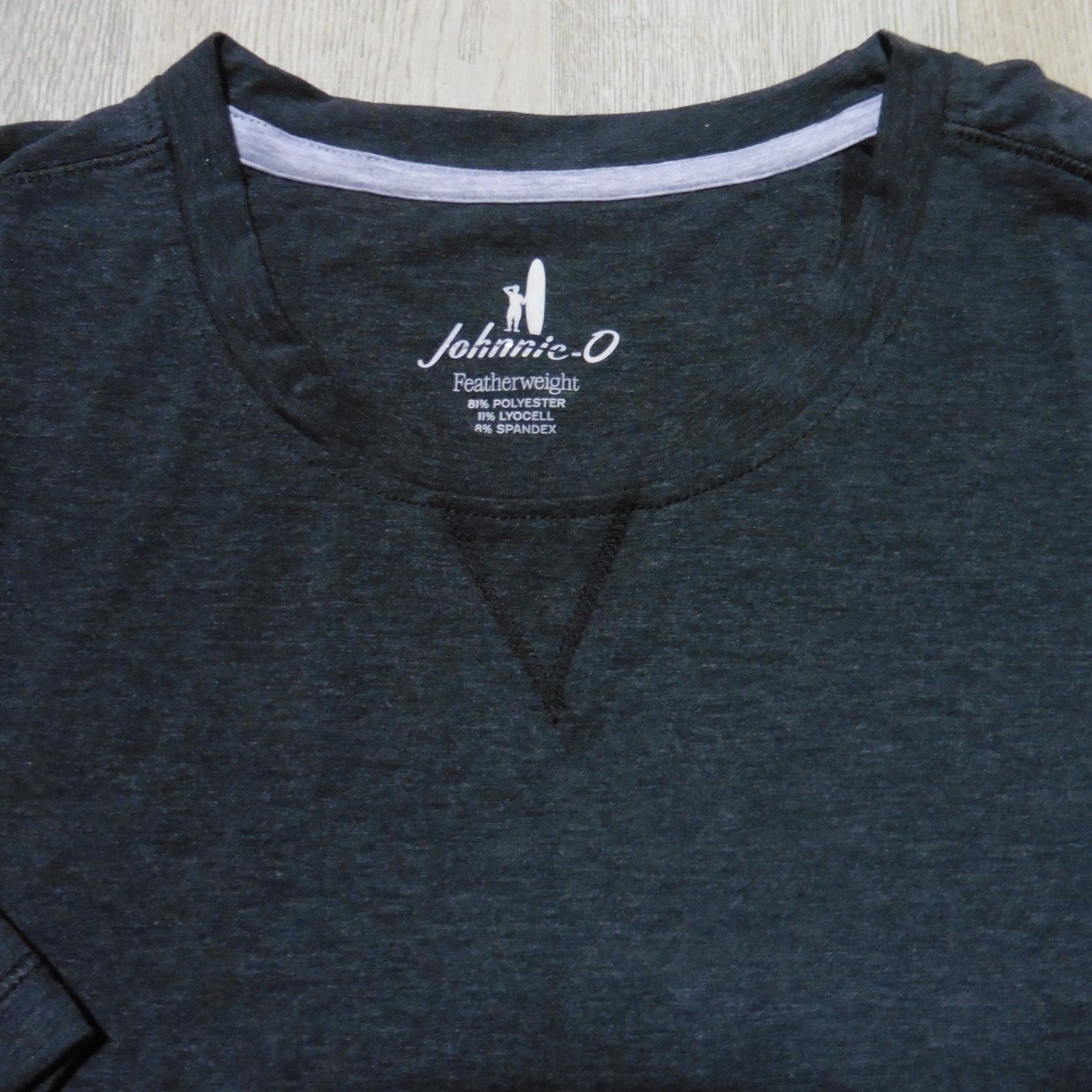 JOHNNIE O Mens L LARGE COURSE T SHIRT PERFORMANCE GOLF SHORT SLEEVE TEE BLACK
Opens in a new window