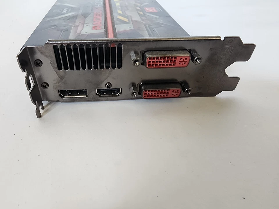 ATI XFX Radeon HD 5770 850MB 1GB DDR5 HD-577A-ZN - Image 3 of 4