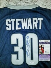 Breanna Stewart 4x NCAA UCONN Champion Signed  Jersey Size M JSA CERTIFIED 