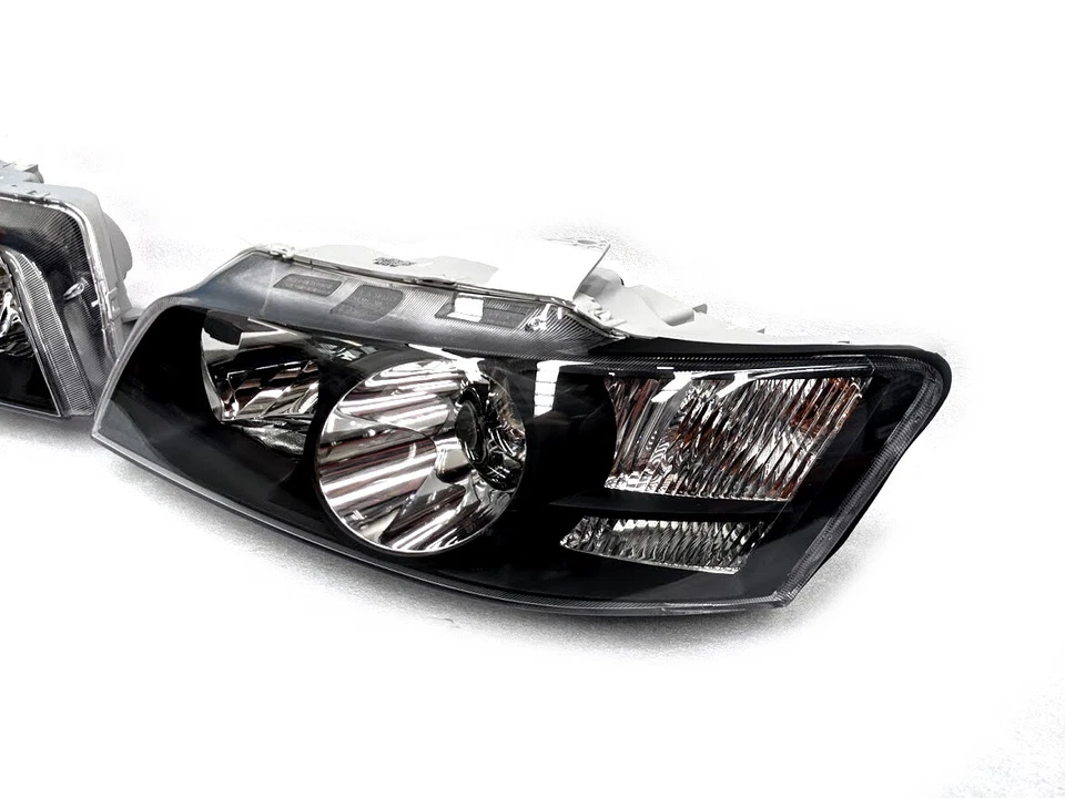 Genuine Holden Left & Right Headlamps Black for Caprice WK WL HSV Grange GMH NOS - image 3 of 4