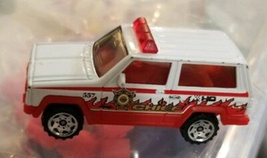 matchbox jeep cherokee 1986