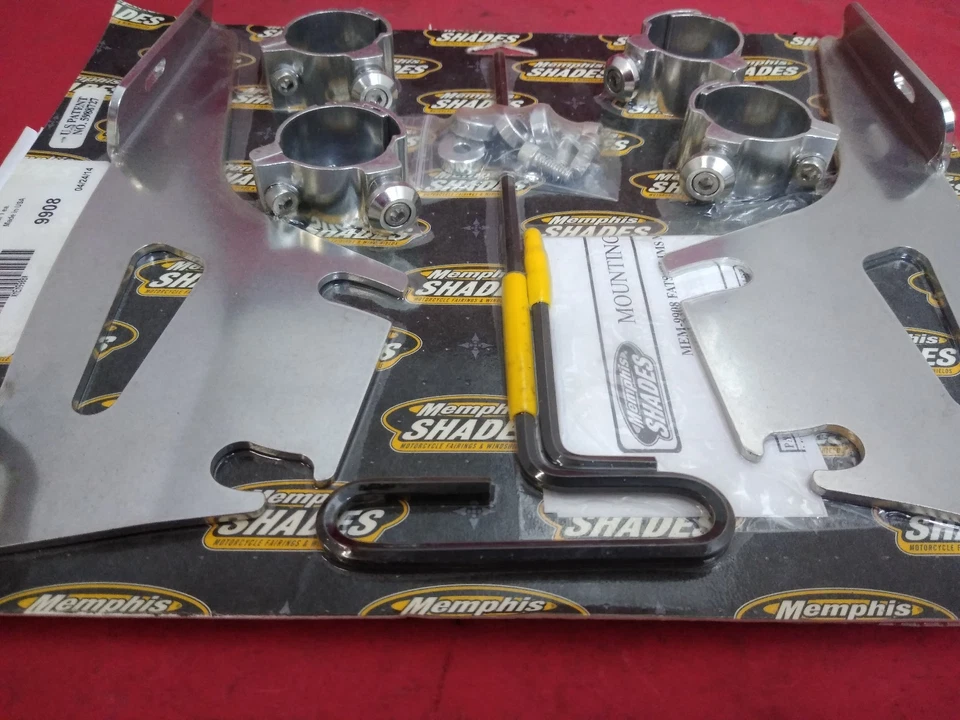 NUEVO Kit de montaje de cambio rápido Memphis Shades MEM9908 para parabrisas grasos/delgados Foto 2 de 3