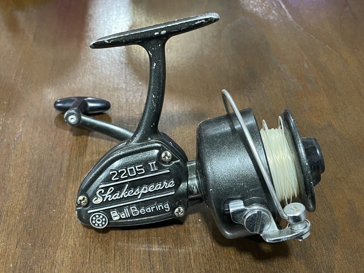 Vintage Shakespeare 2205 II Spinning Reel | eBay