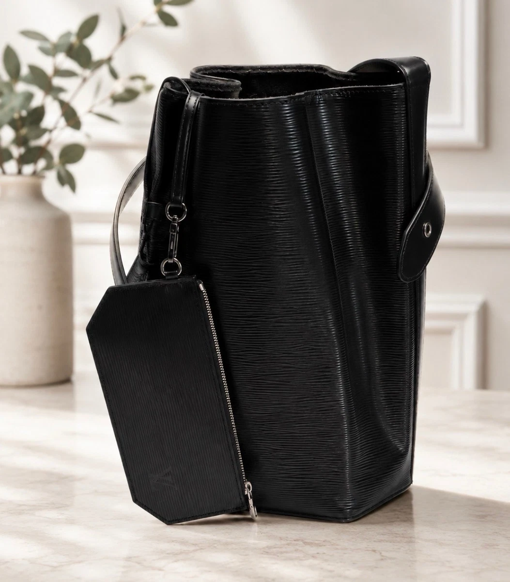Louis Vuitton Black Epi Leather In Women's Bags & Handbags for