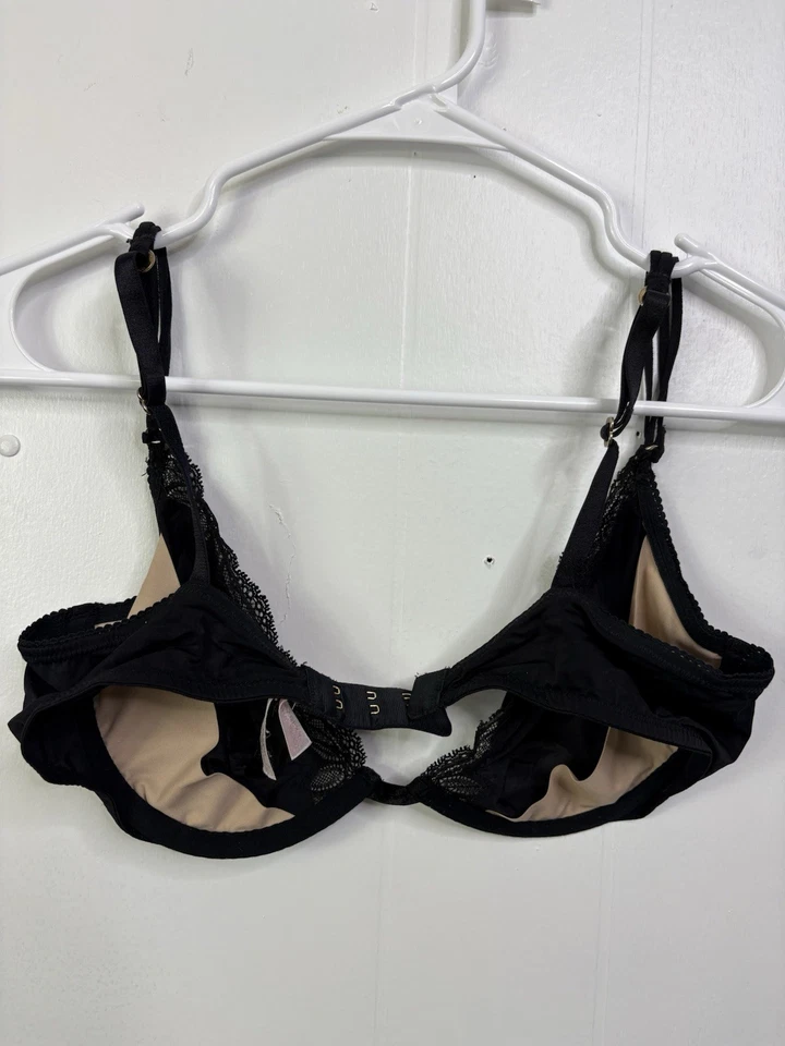 Sujetador Victorias Secret Mujer Talla 36C Muy Sexy Transparente Sin Acolchado Copas Delicado Foto 2 de 4