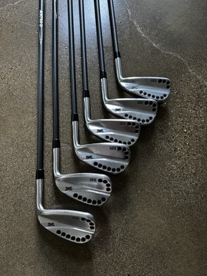 PXG 0311 Gen1 Iron Set (5-W), Stiff Flex Accra i100 Graphite Shafts