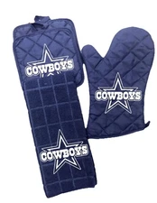 Cowboys Oven Mitt, Kitchen Towel, and Pot Holder Set