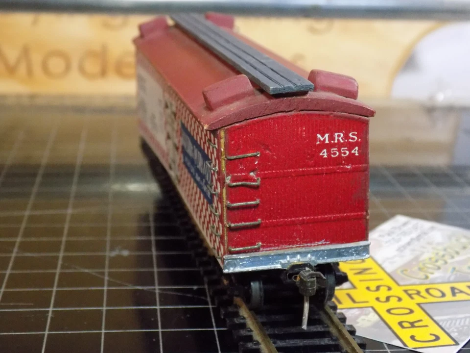 HO wood kit 40' wood reefer Ralston Purina 4554 (Mo71709) - Image 3 of 4