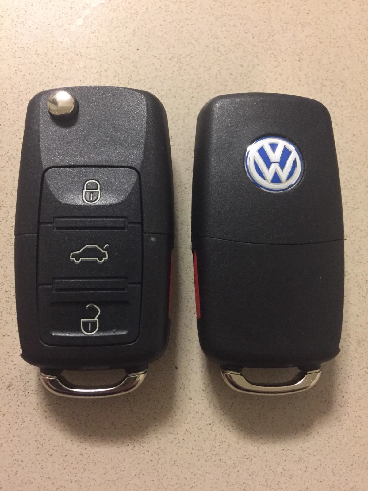 BRAND NEW PAIR VOLKSWAGEN KEYLESS ENTRY REMOTE FOB BLADE OEM  HLO 1K0 959 753 H image 1