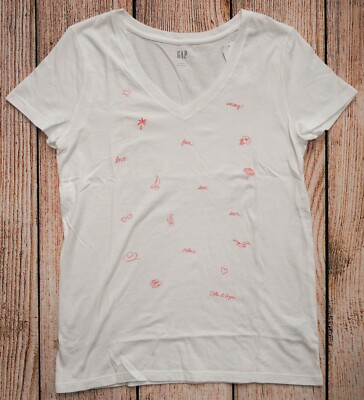 Womens GAP Sz XS Favorite V-Neck NWT White Relax Vacay Fun Love - 857872 (2c11)