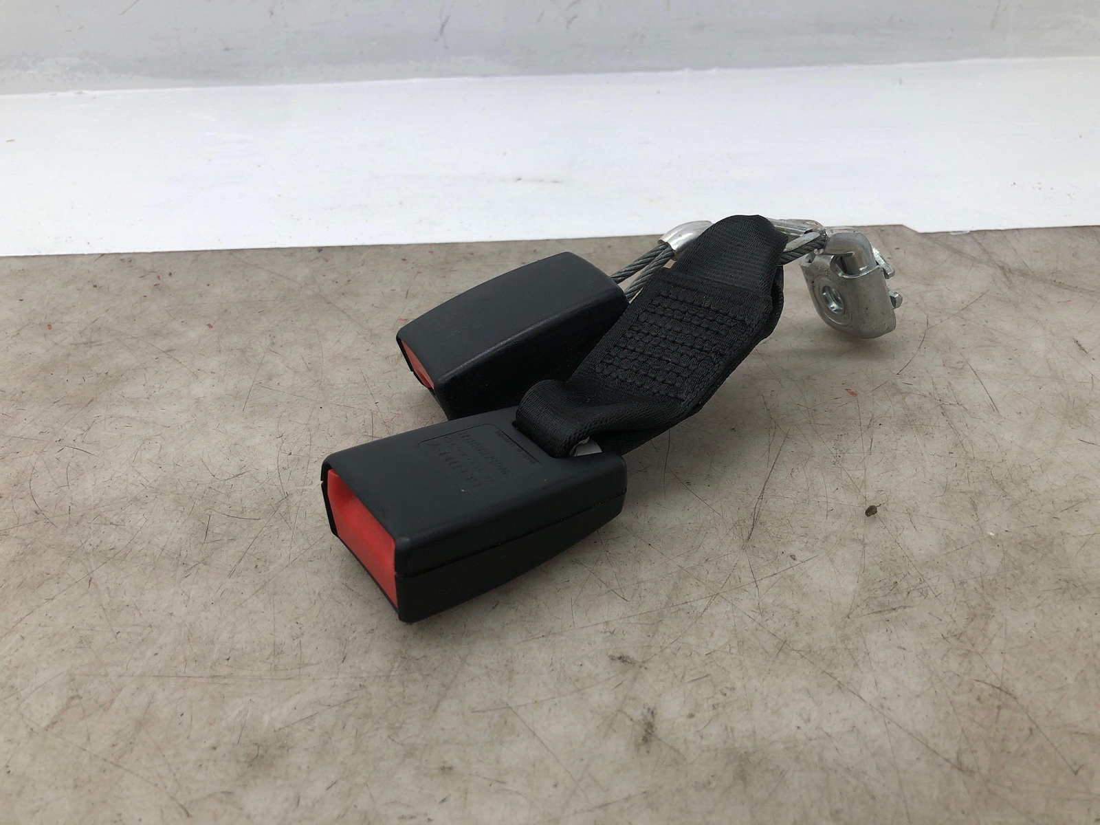 2006-2012 BENTLEY CONTINENTAL RIGHT LEFT & CENTER REAR SEATBELT BUCKLE 3W5857739