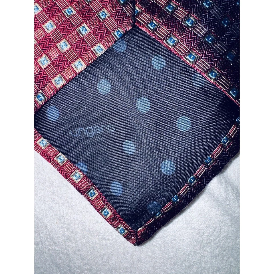 Corbata Ungaro Paris Rojo/Beige/Azul 100% Seda Hecha en Italia 57" x 3.75" Foto 4 de 4