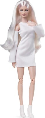 Mattel Barbie Signature Pink GXL13 - Poupée - Rue du Commerce - inactif