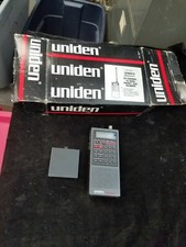 UNIDEN Bearcet BC70XLT 20 Channel 10 Band Pocket Scanner w/ Box Incomplete