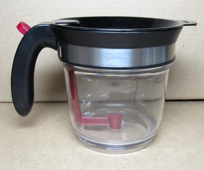 Cuisipro Fat Separator with Bottom Release, 4 Cup Capacity with Strainer