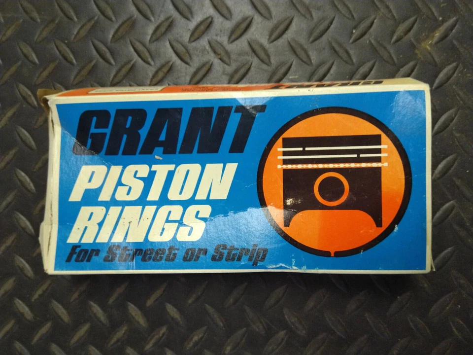 Grant Piston Ring Set  (STD) - 4-1269 - Fits Volkswagen 1500 1965-1969 - Image 3 of 4