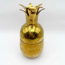 Williams-Sonoma Pineapple Cocktail Shaker (Gold-toned plated stainless steel)