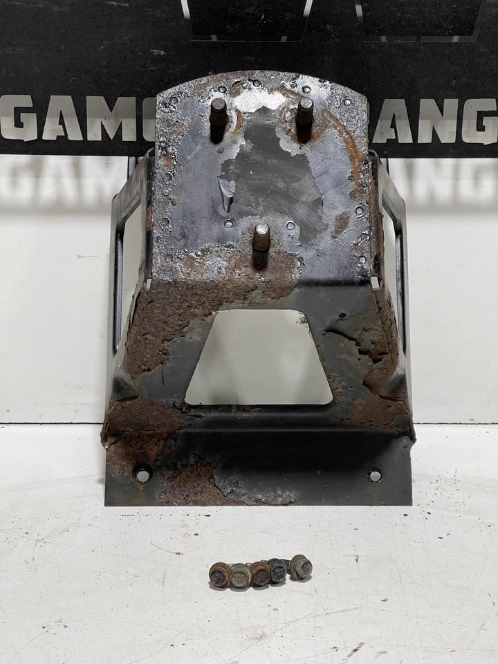 1987 - 1995 吉普 YJ 牧马人备用轮胎托架支架带螺栓原始设备制造商 CC 28 — 第 2/4 张图片