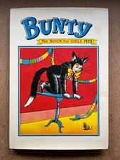 BUNTY BOOK FOR GIRLS 1973 - PRICE CLIPPED - FREE UK POSTAGE!!